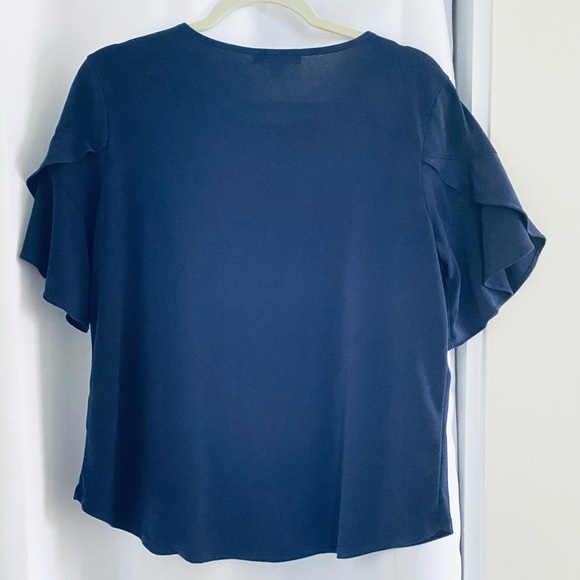 Banana Republic - flutter sleeves - Picture 3 of 8